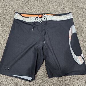 Men's Oakley swim trunks